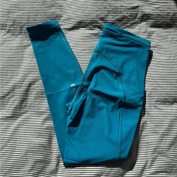 Lululemon Women’s leggings - Picture 1 of 3